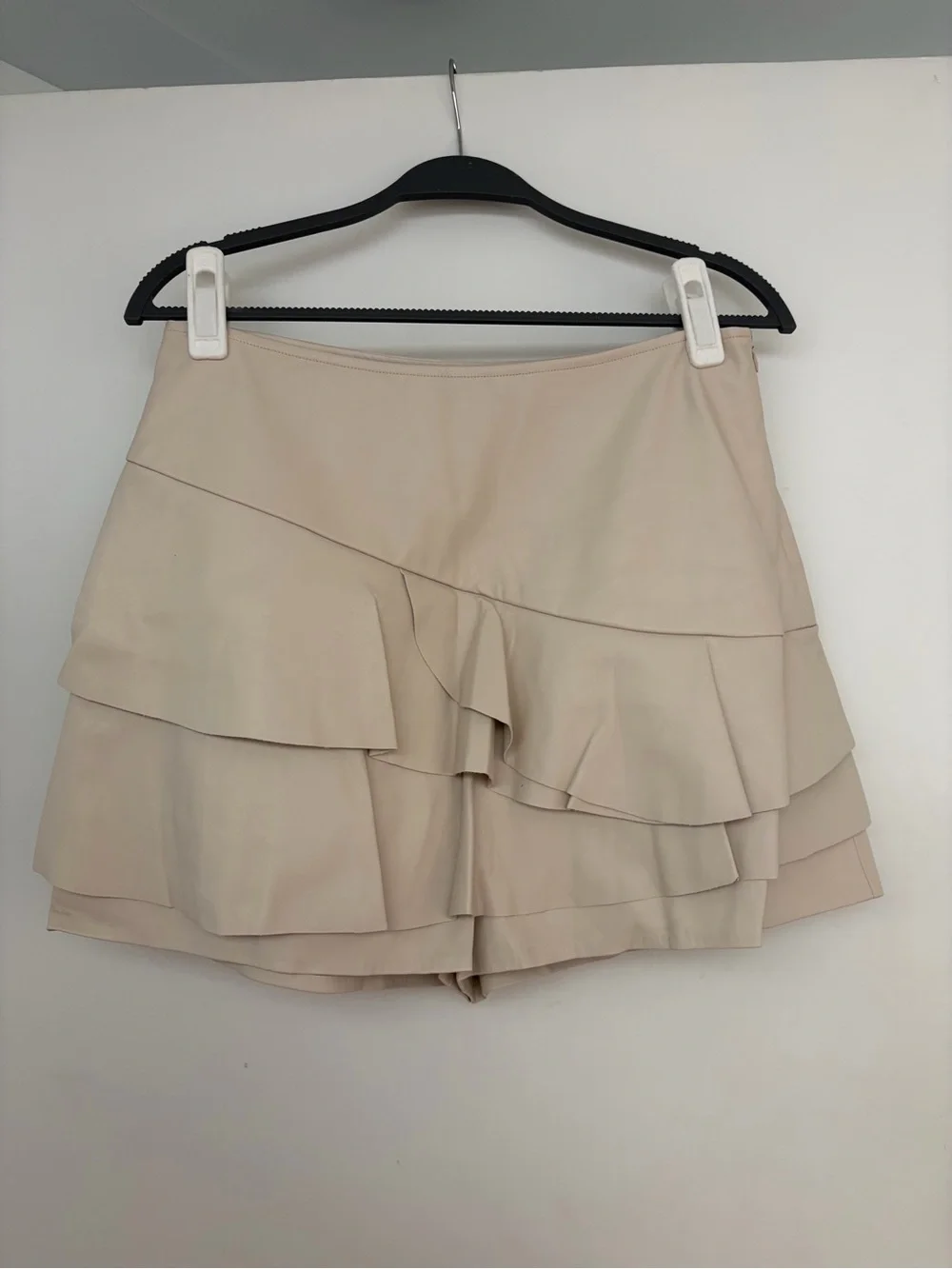 Beige Ruffle Mini Skort - Picture 2 of 2